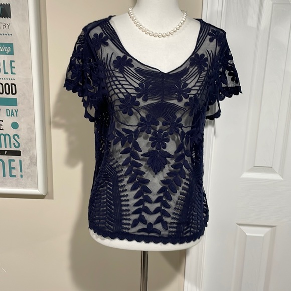 Express sheer unlined floral top in navy blue. - Picture 2 of 9